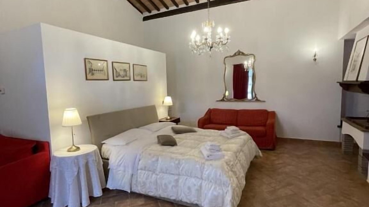 Photo of Bedroom in Pitigliano
