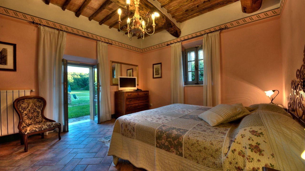 Photo of Bedroom in Simignano