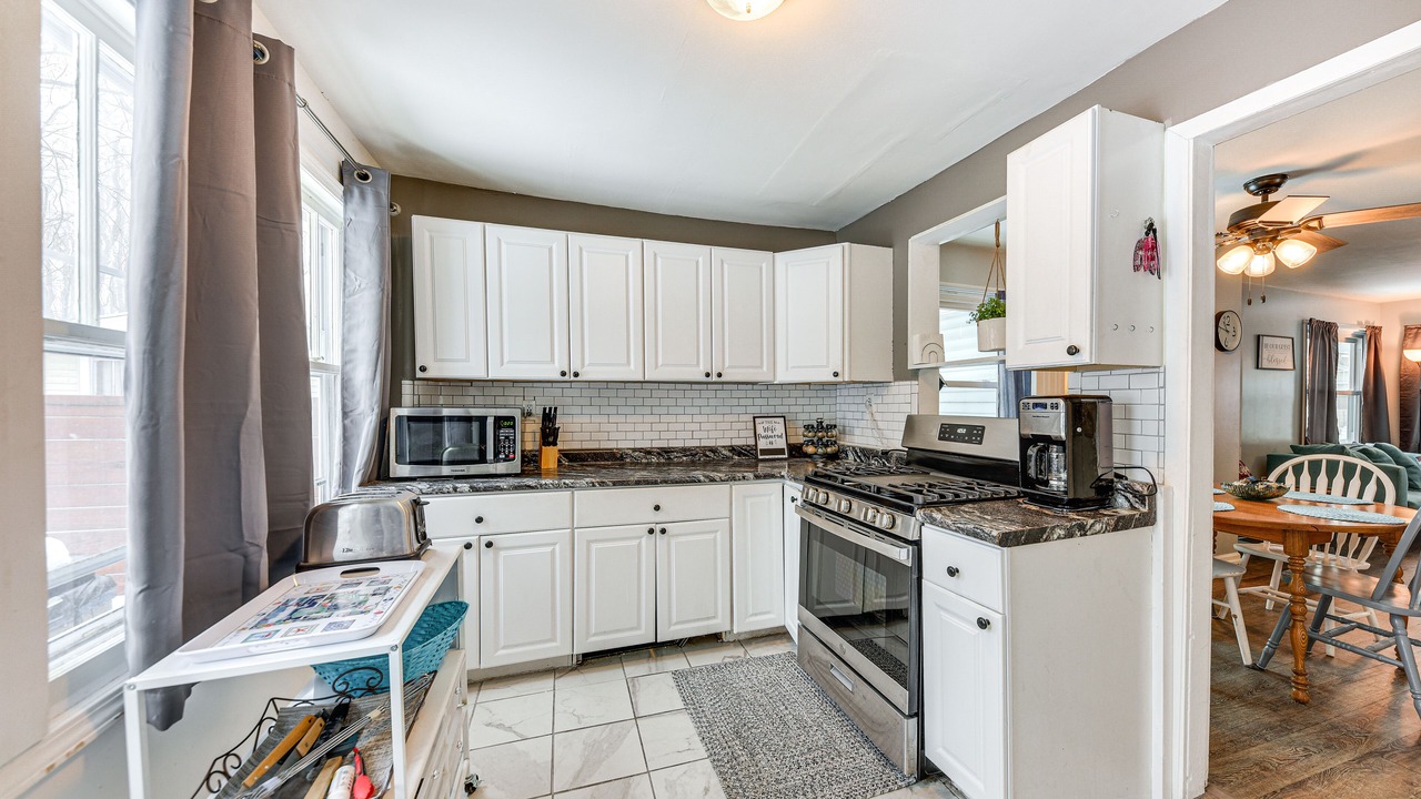 Photo of Kitchen in Twin Lakes