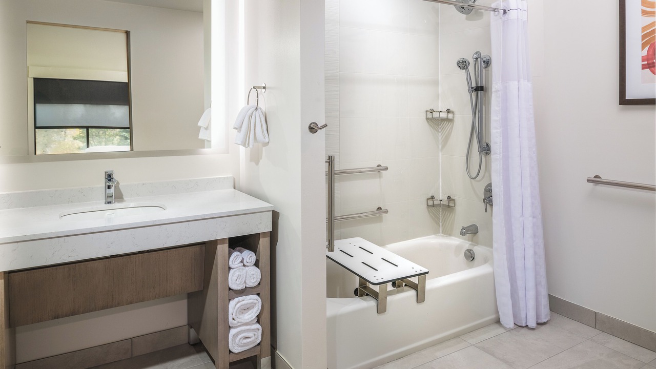 Photo of Bathroom in Lake Orion