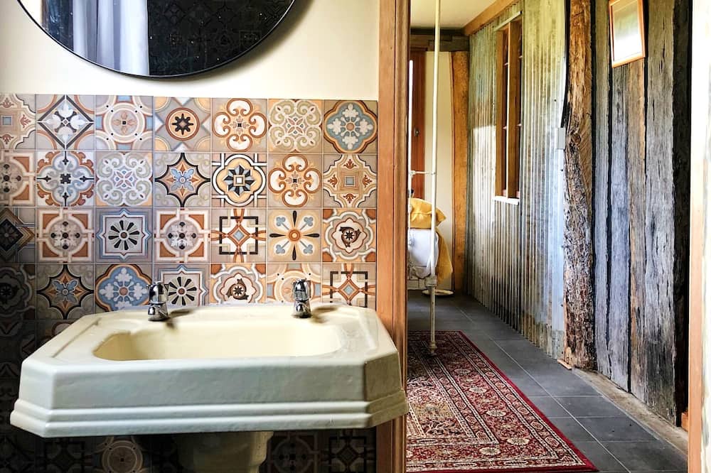 Photo of Bathroom in New Buildings