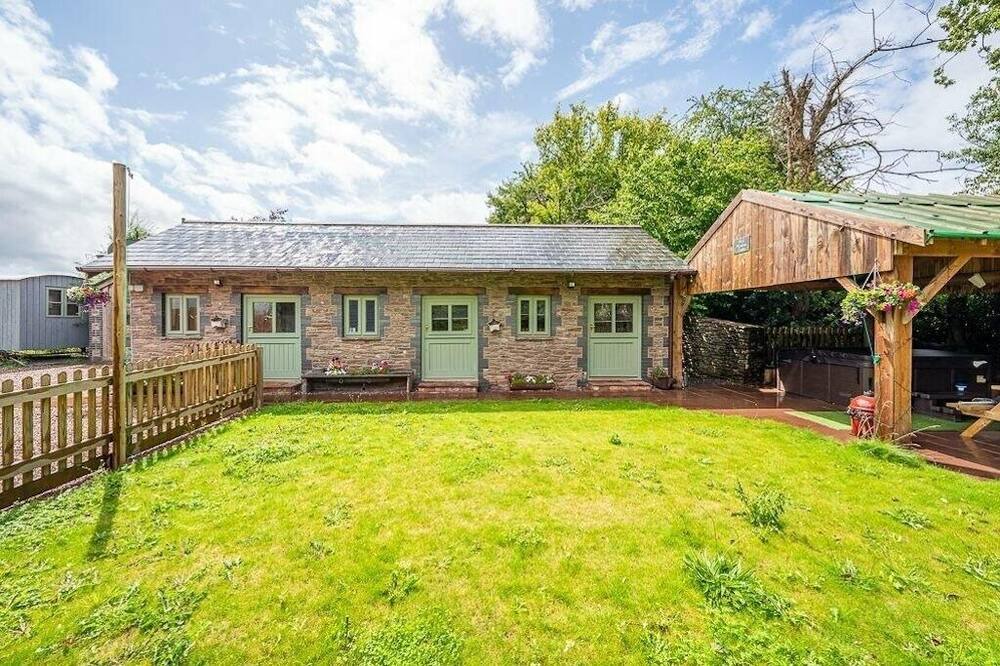 Photo of Outdoor in Usk