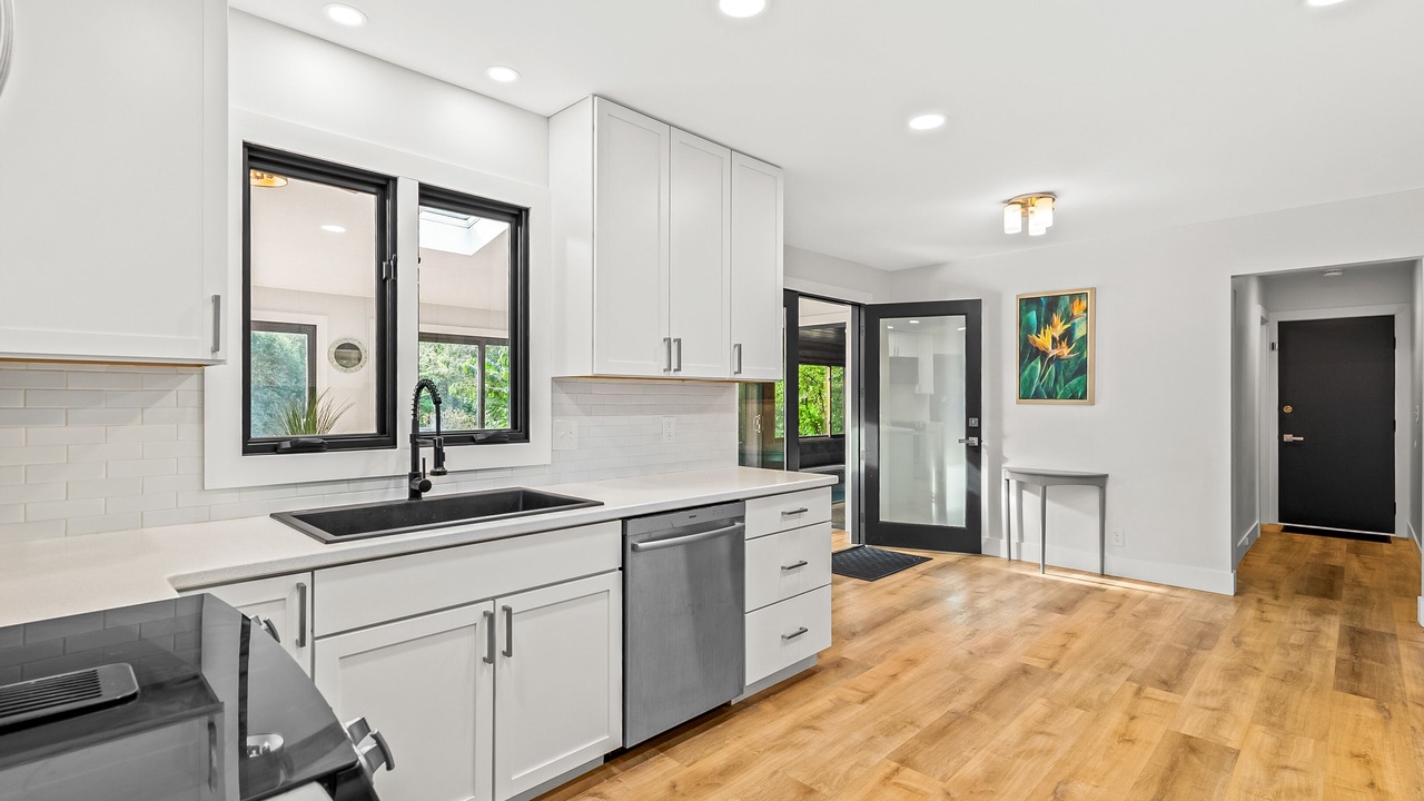 Photo of Kitchen in Midland