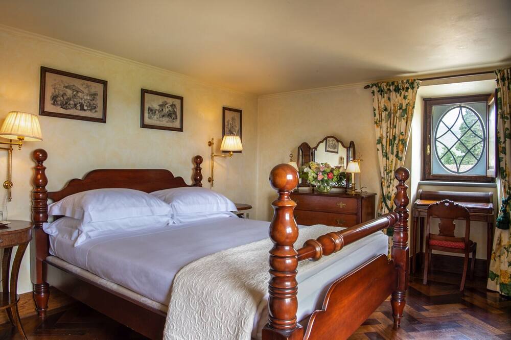 Photo of Bedroom in Loro Ciuffenna
