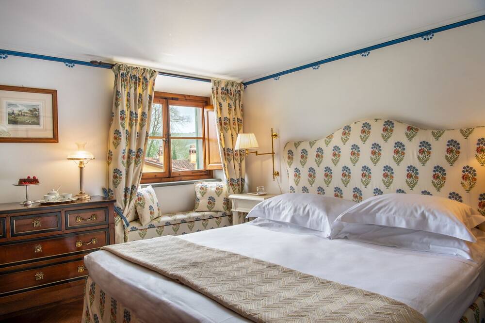 Photo of Bedroom in Loro Ciuffenna