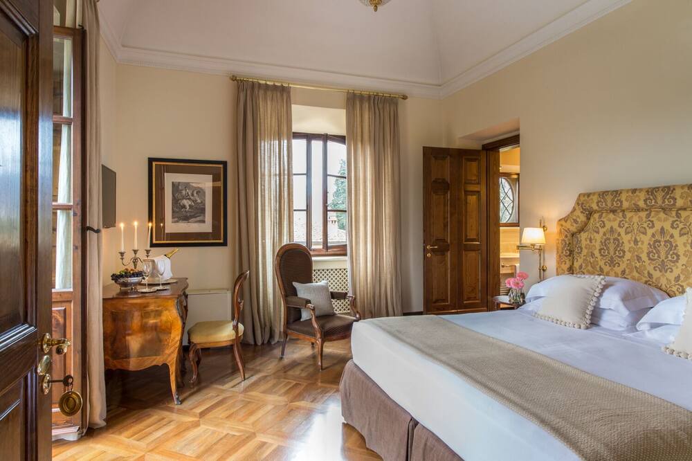 Photo of Bedroom in Loro Ciuffenna
