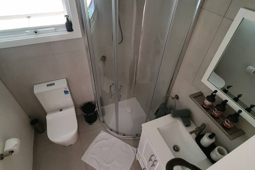 Photo of Bathroom in Ryanston