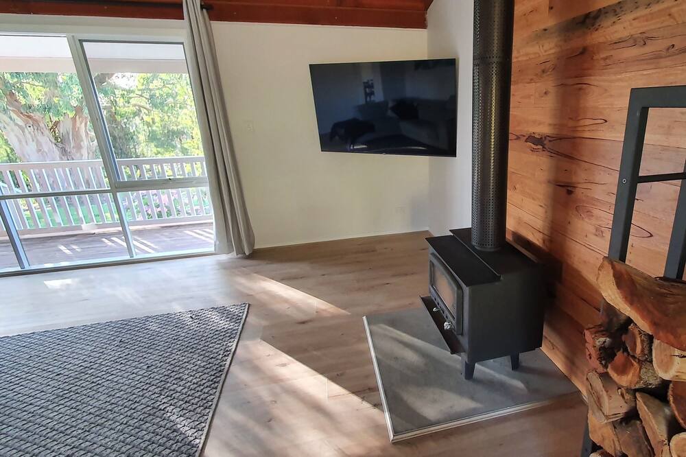 Photo of Livingroom in Ryanston
