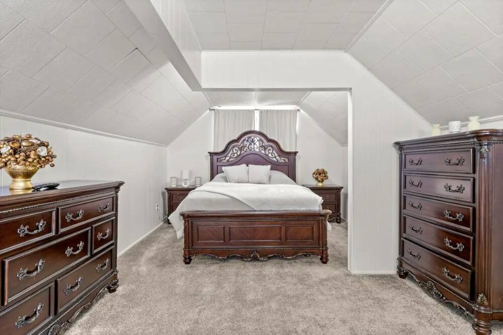 Photo of Bedroom in Inkster