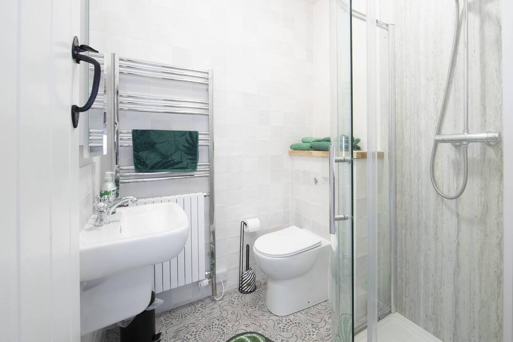 Photo of Bathroom in Saint Briavels
