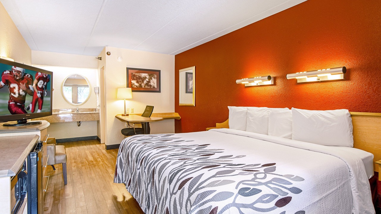 Photo of Bedroom in Toledo