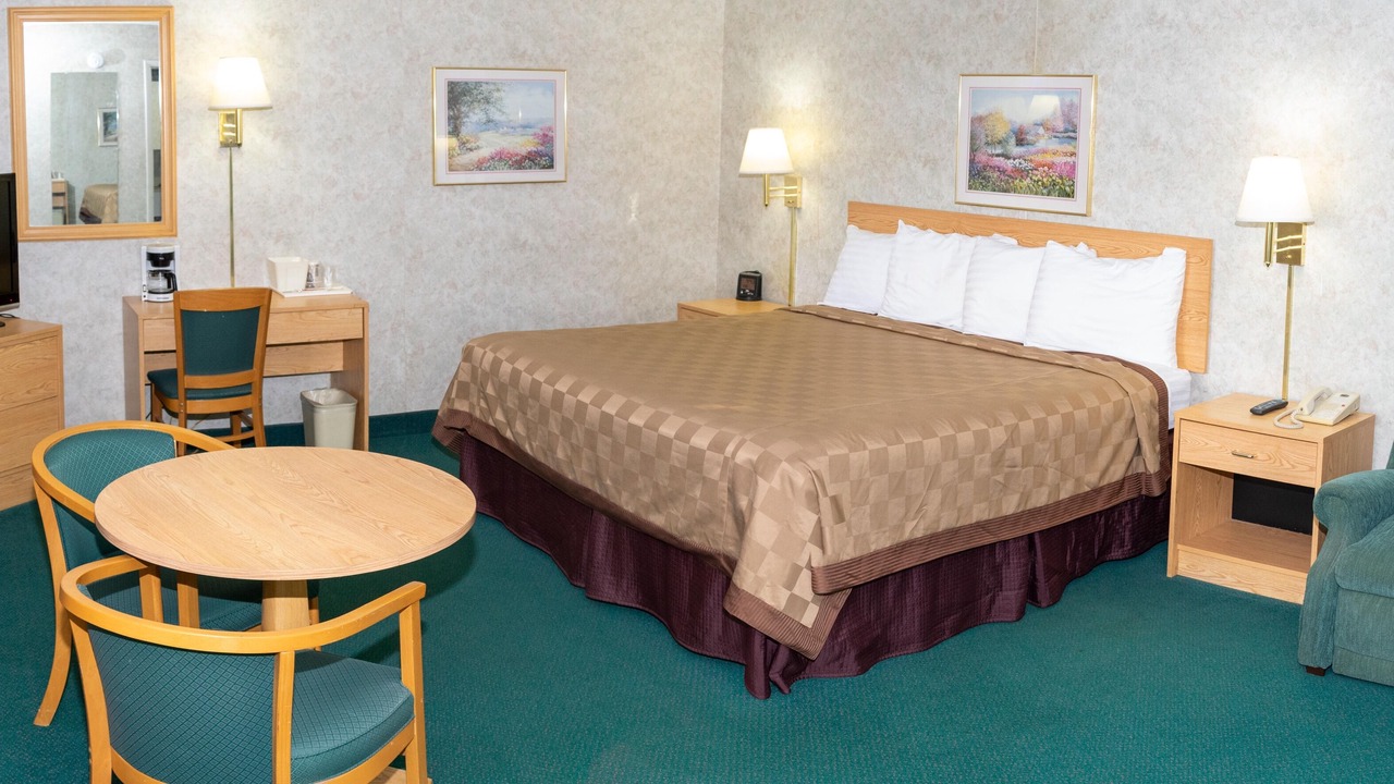 Photo of Bedroom in Lemoyne