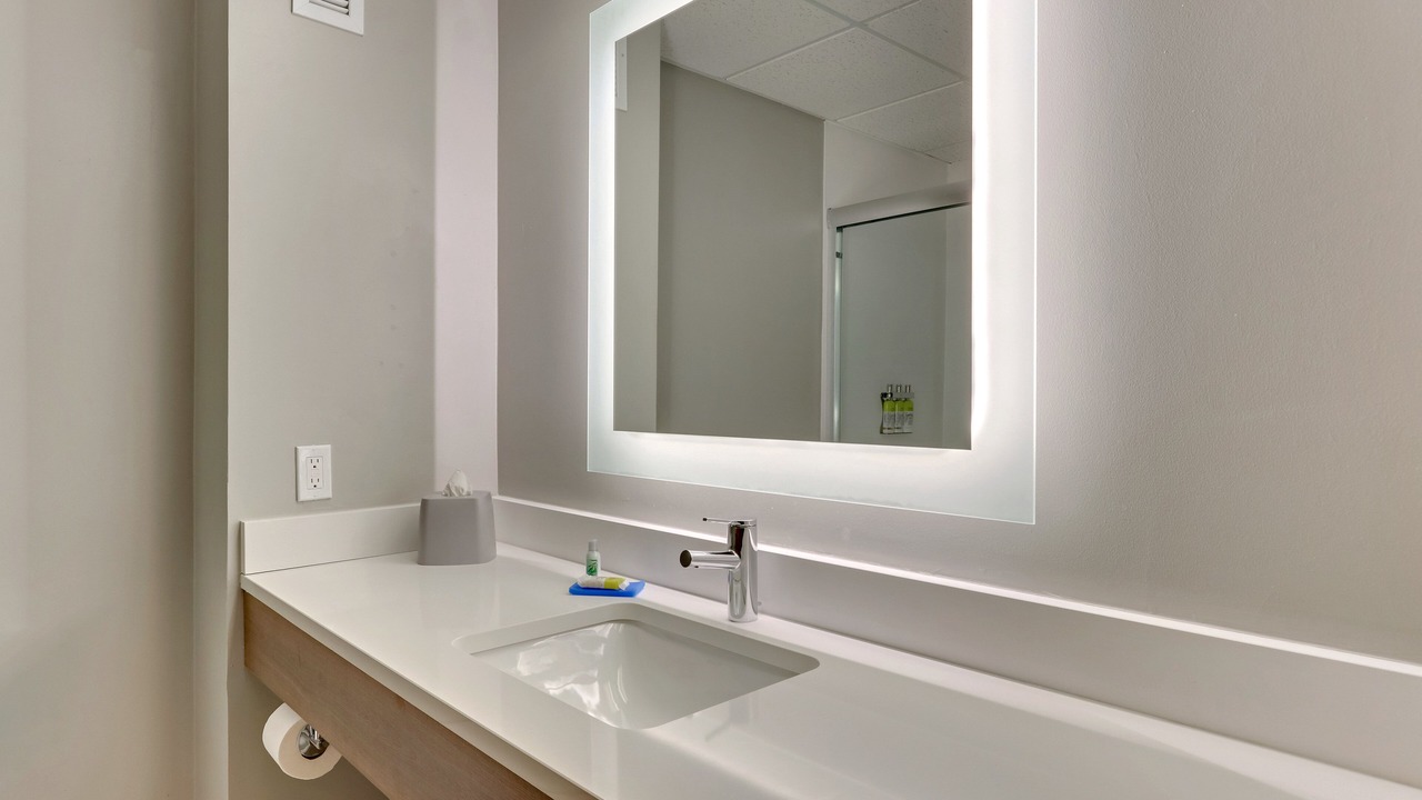 Photo of Bathroom in Filion