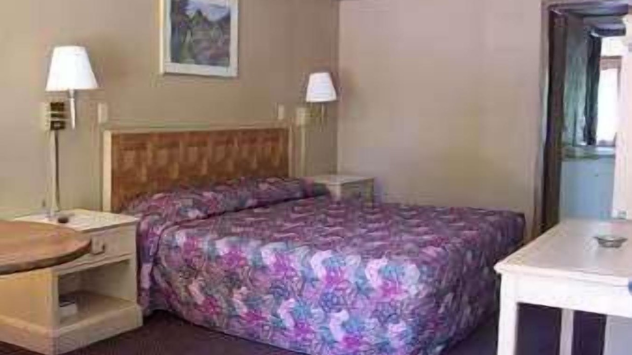 Photo of Bedroom in Rossford