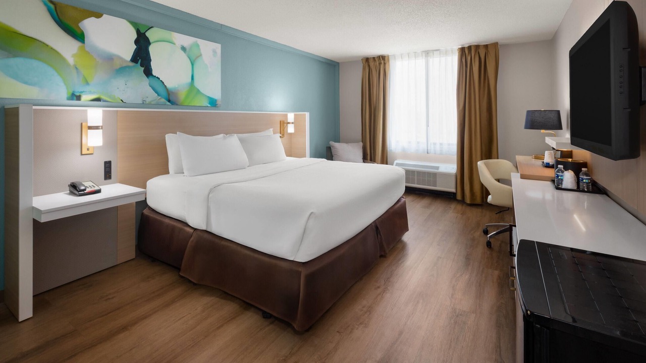 Photo of Bedroom in Romulus