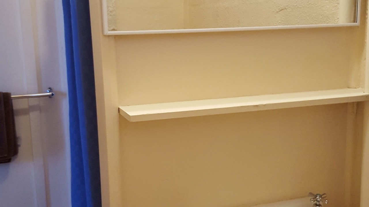 Photo of Bathroom in Lakes Entrance