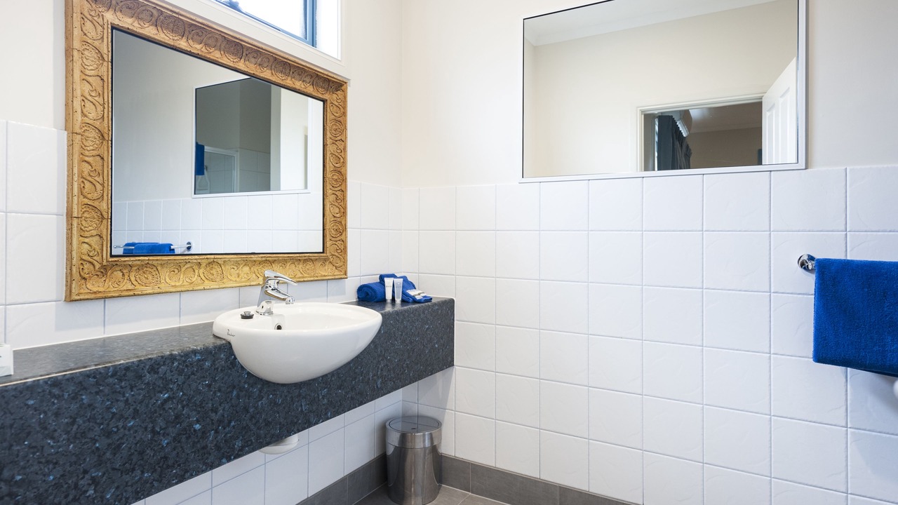 Photo of Bathroom in Inverloch