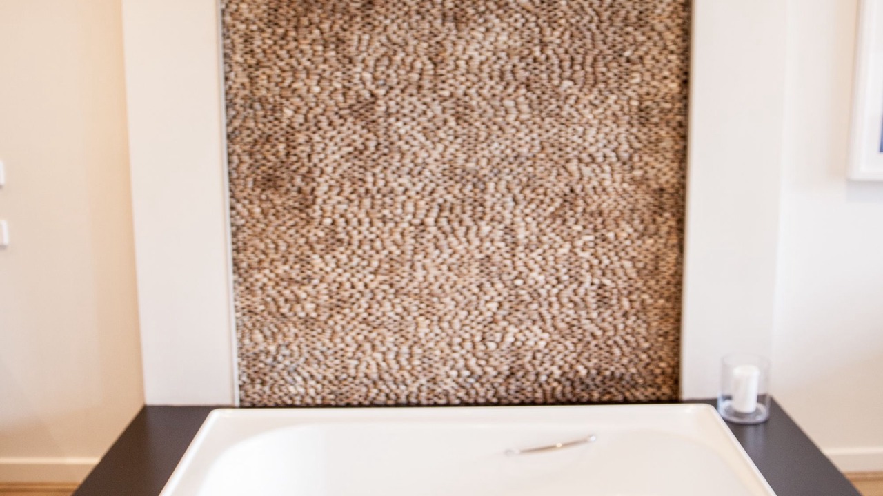 Photo of Bathroom in Red Hill South