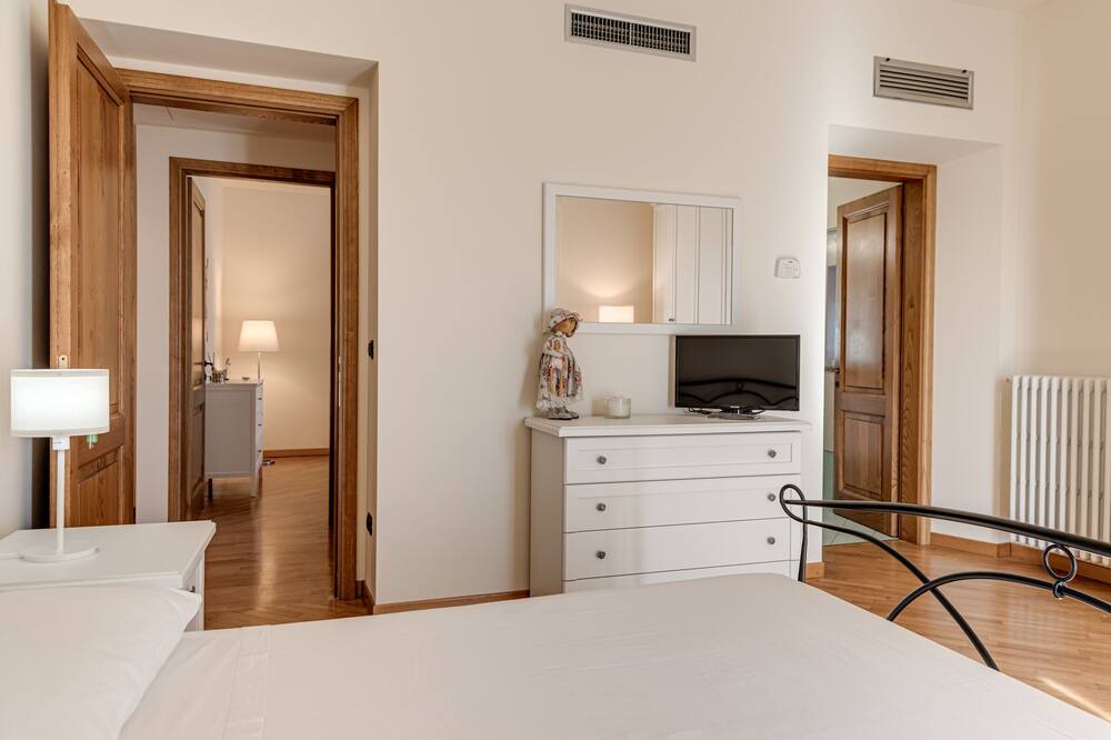 Photo of Bedroom in Poggio a Caiano