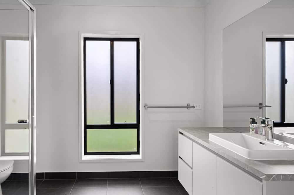 Photo of Bathroom in North Wonthaggi