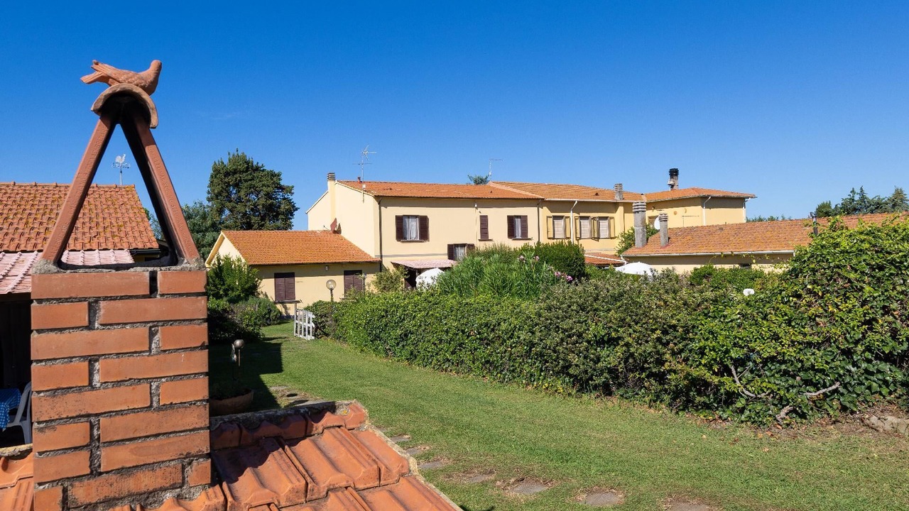 Photo of Outdoor in Cecina