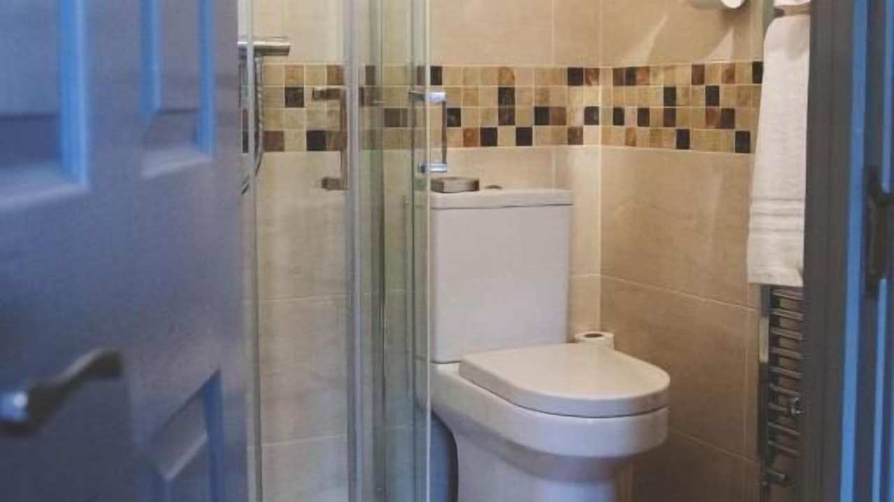 Photo of Bathroom in Coughton