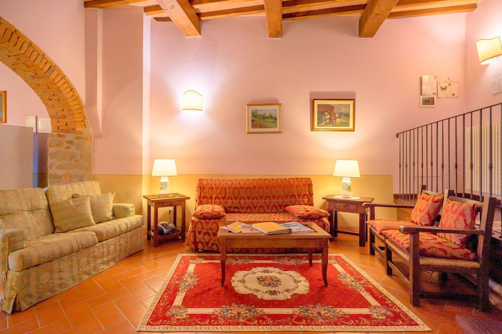 Photo of Livingroom in Gaville
