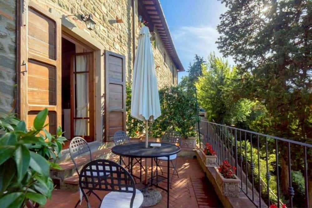 Photo of Patio Balcony in Gaville
