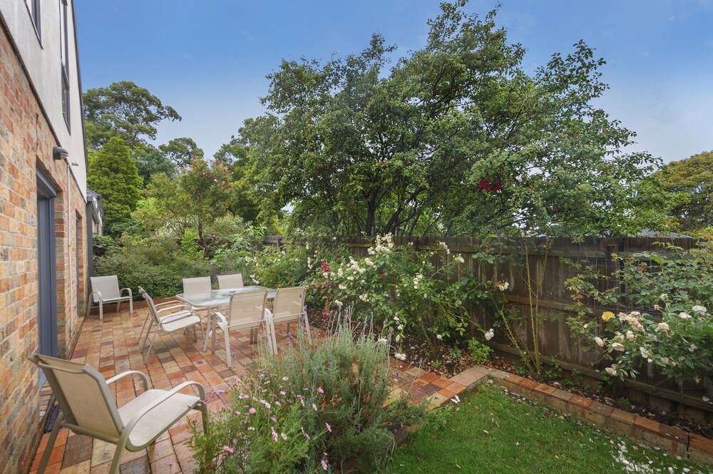 Photo of Patio Balcony in Croydon