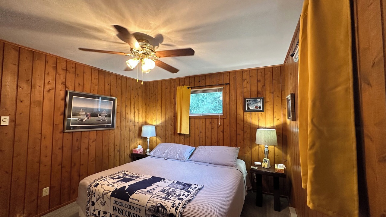 Photo of Bedroom in Ephraim
