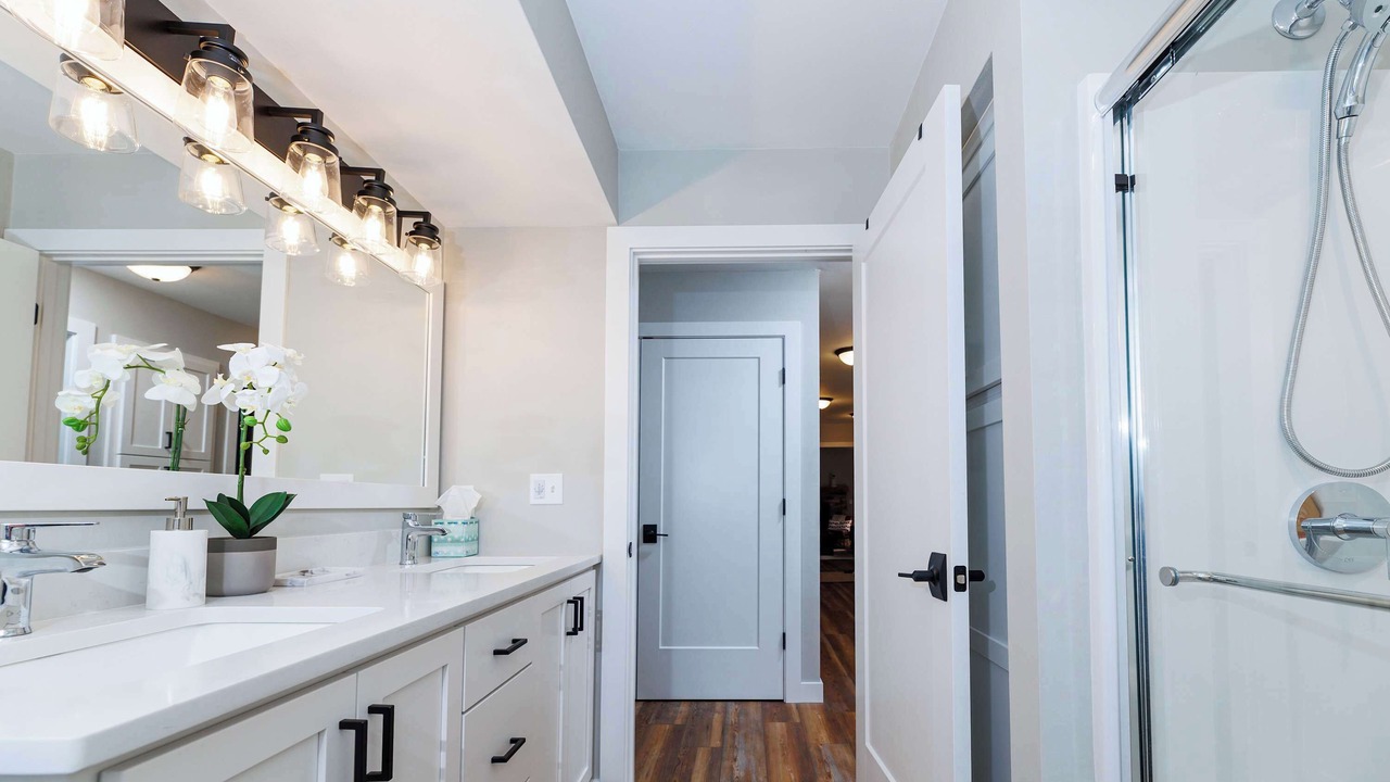 Photo of Bathroom in Baileys Harbor