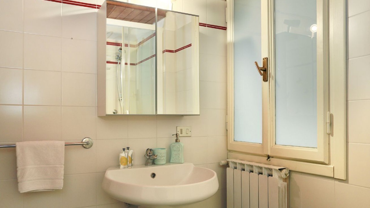 Photo of Bathroom in San Lorenzo