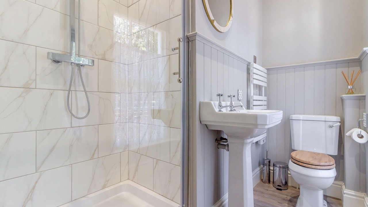 Photo of Bathroom in Mitchel Troy