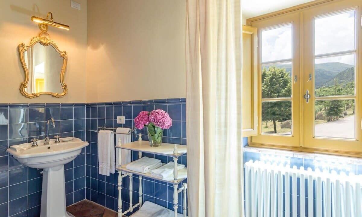 Photo of Bathroom in Badia Cantignano