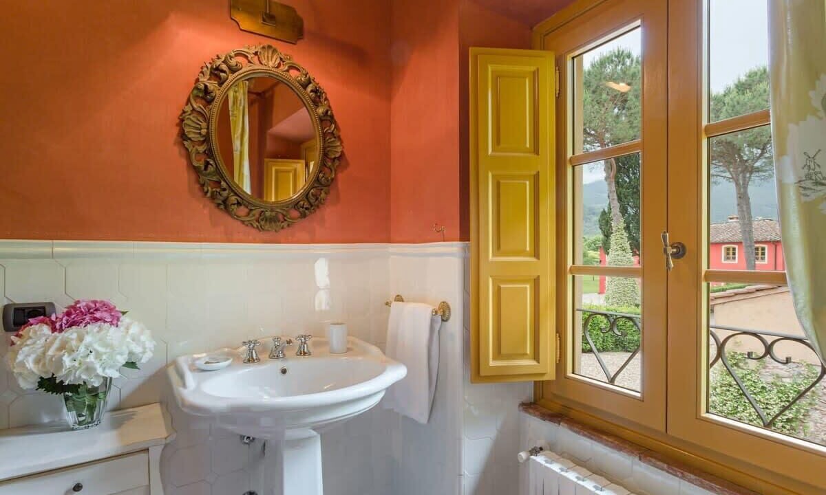 Photo of Bathroom in Badia Cantignano