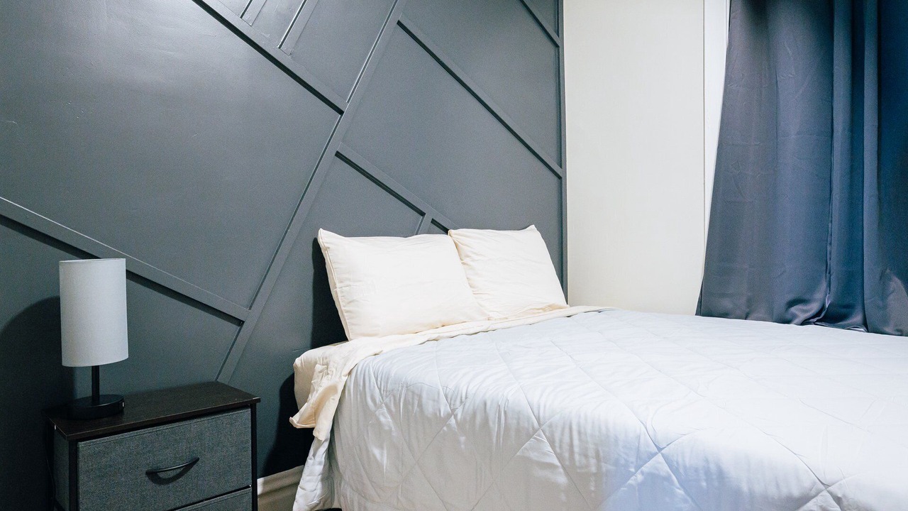 Photo of Bedroom in Logan Square