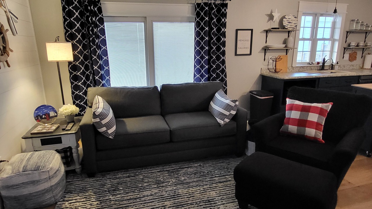 Photo of Livingroom in Curtice