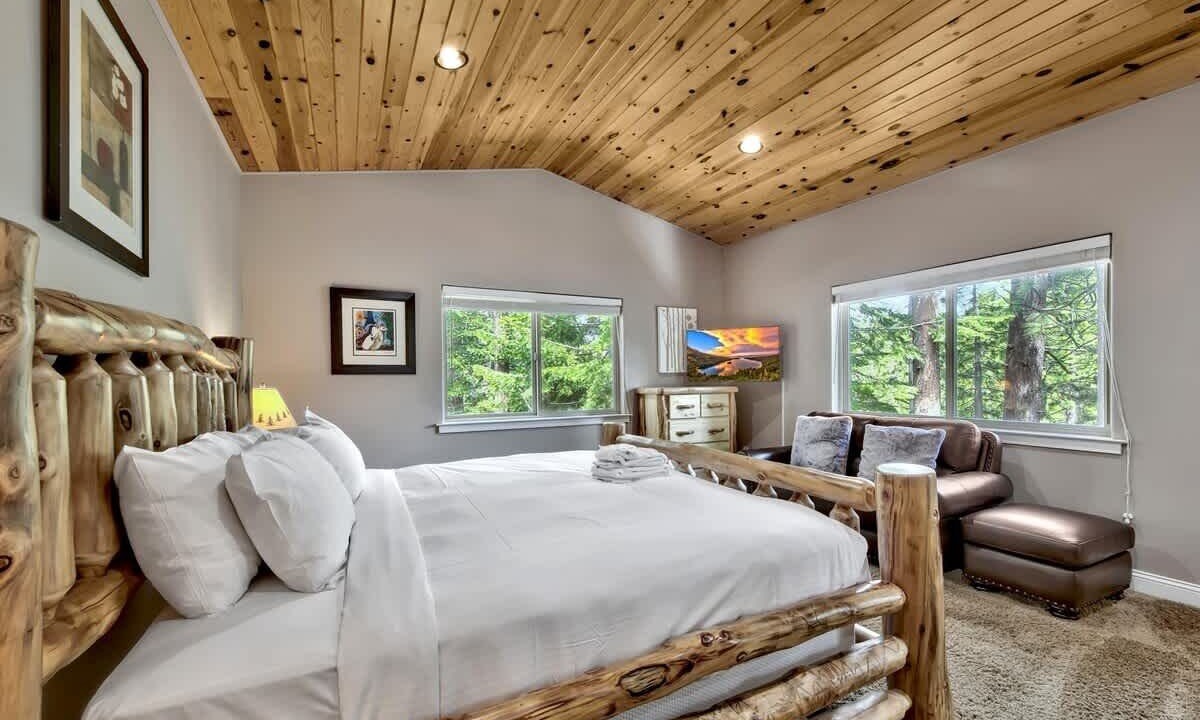 Photo of Bedroom in Tahoe Paradise