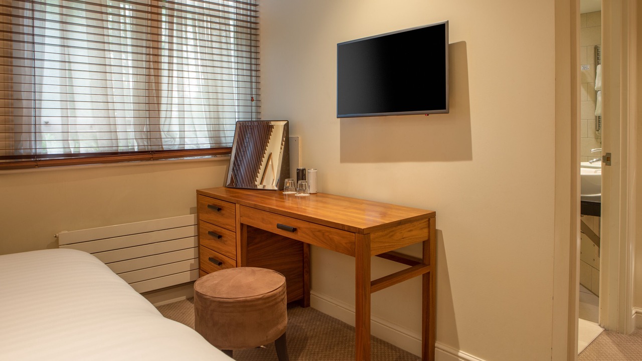 Photo of Bedroom in Stratford-upon-Avon
