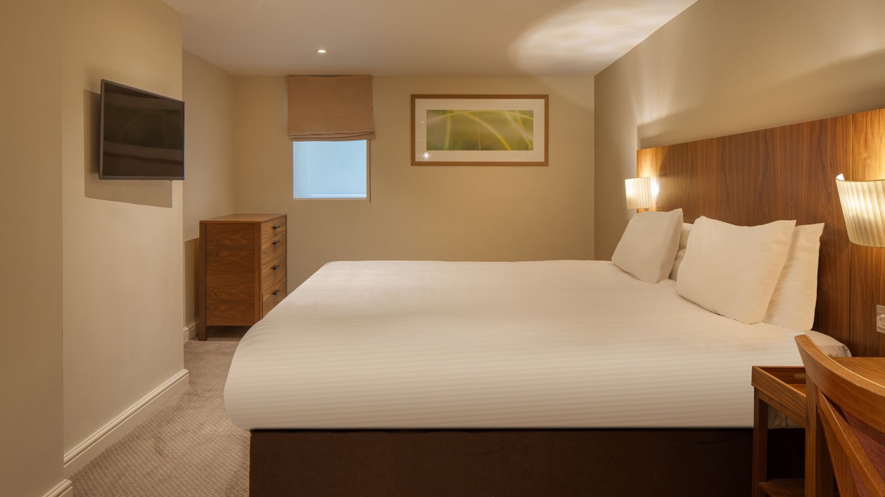 Photo of Bedroom in Stratford-upon-Avon