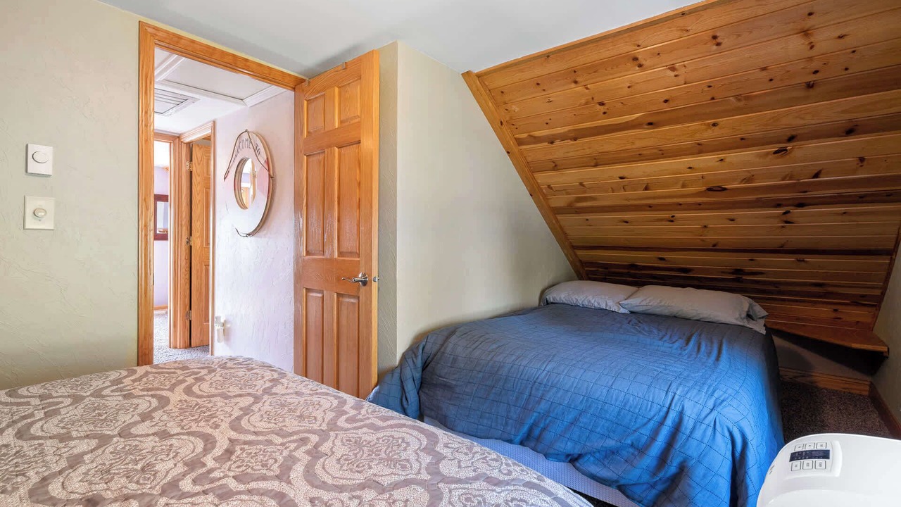 Photo of Bedroom in Idlewild