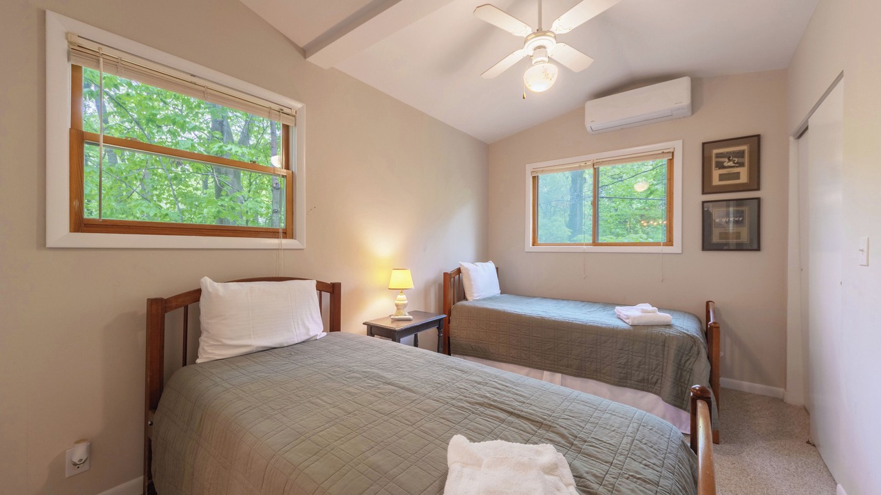 Photo of Bedroom in Covert