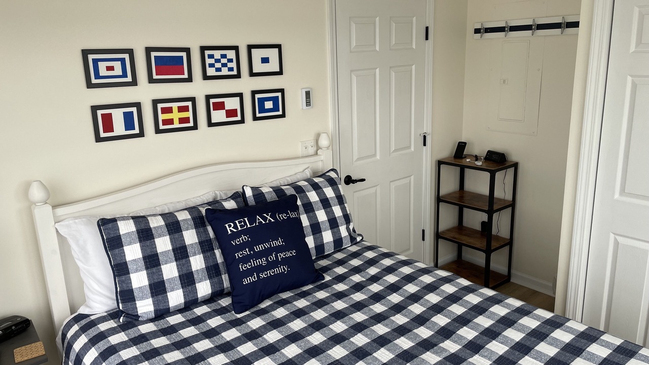Photo of Bedroom in Onekama