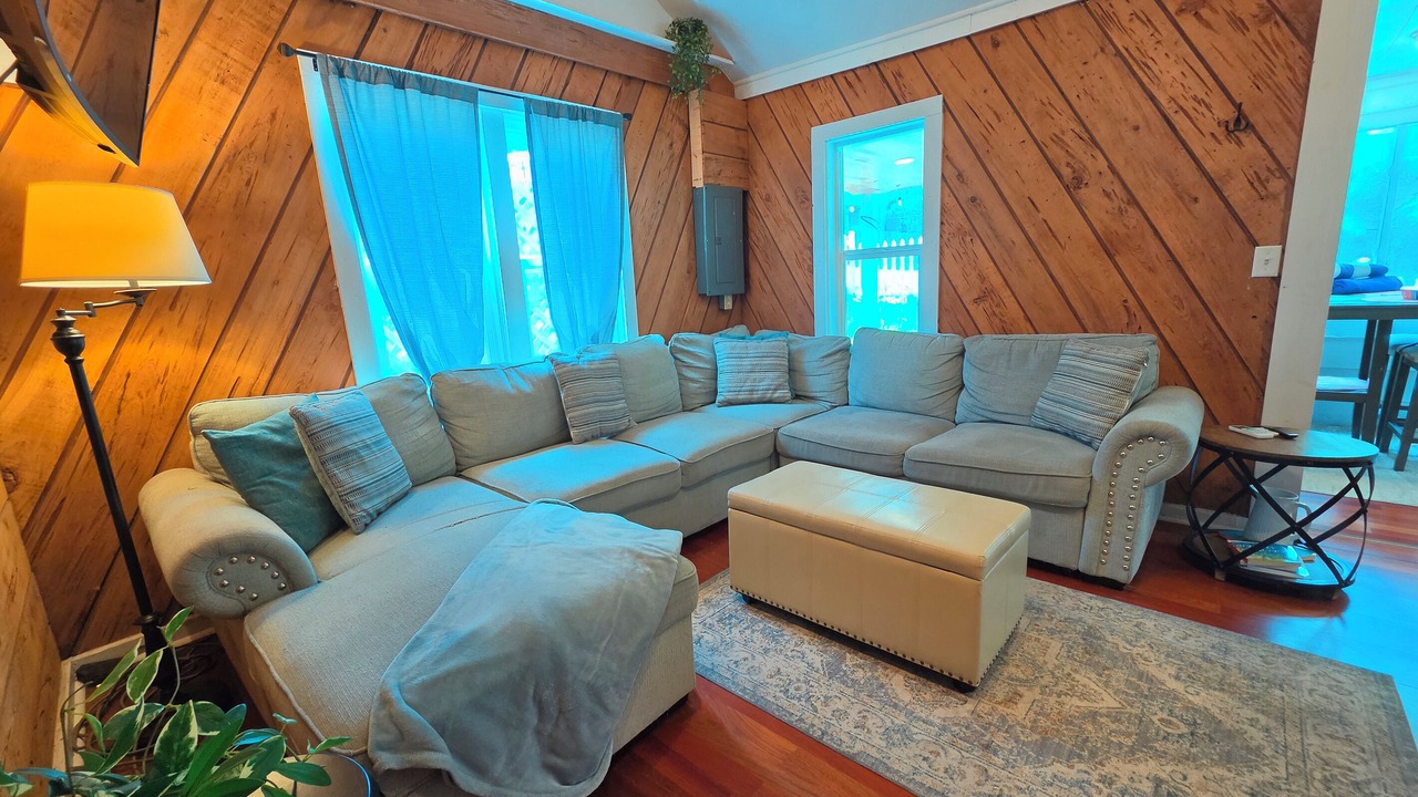 Photo of Livingroom in Antioch