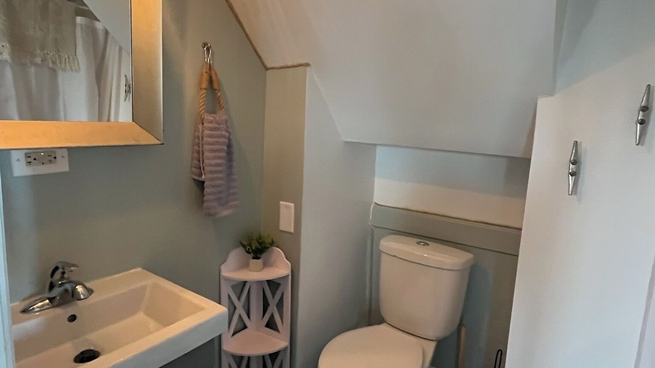 Photo of Bathroom in Antioch