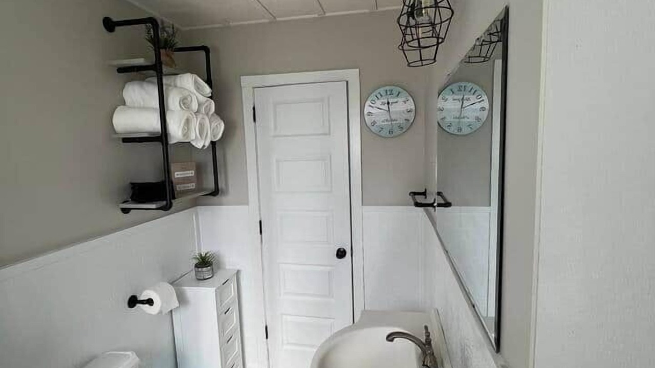 Photo of Bathroom in Newaygo