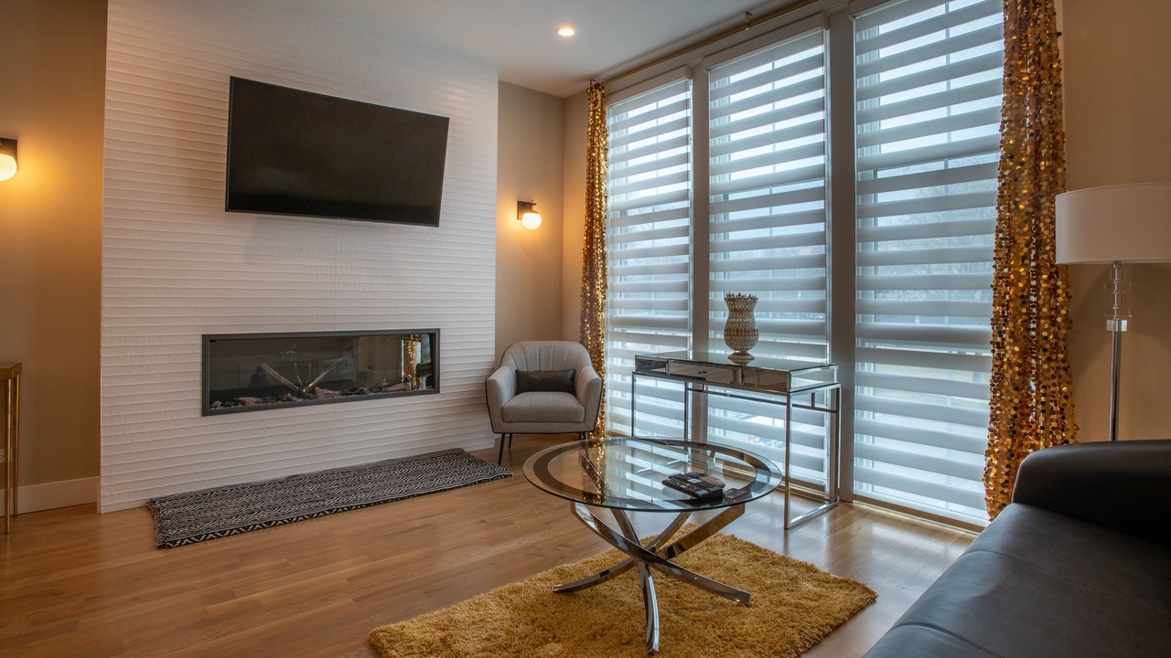 Photo of Livingroom in Kenwood