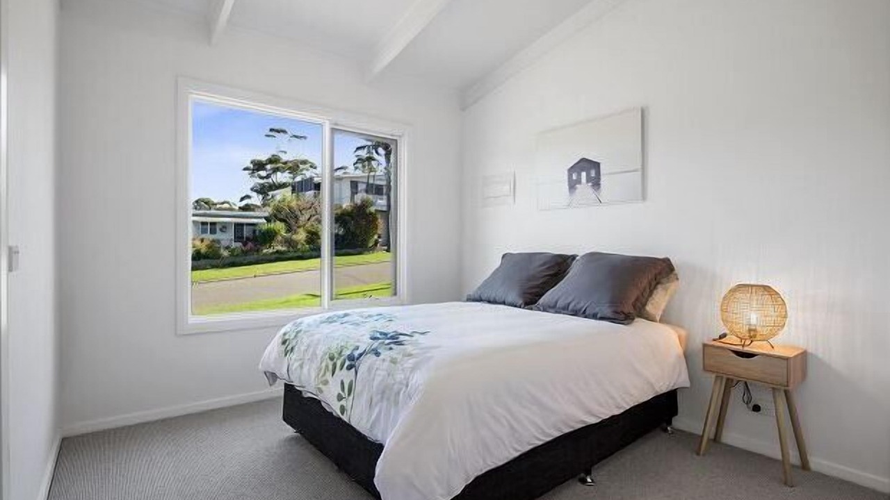 Photo of Bedroom in Lake Tyers Beach