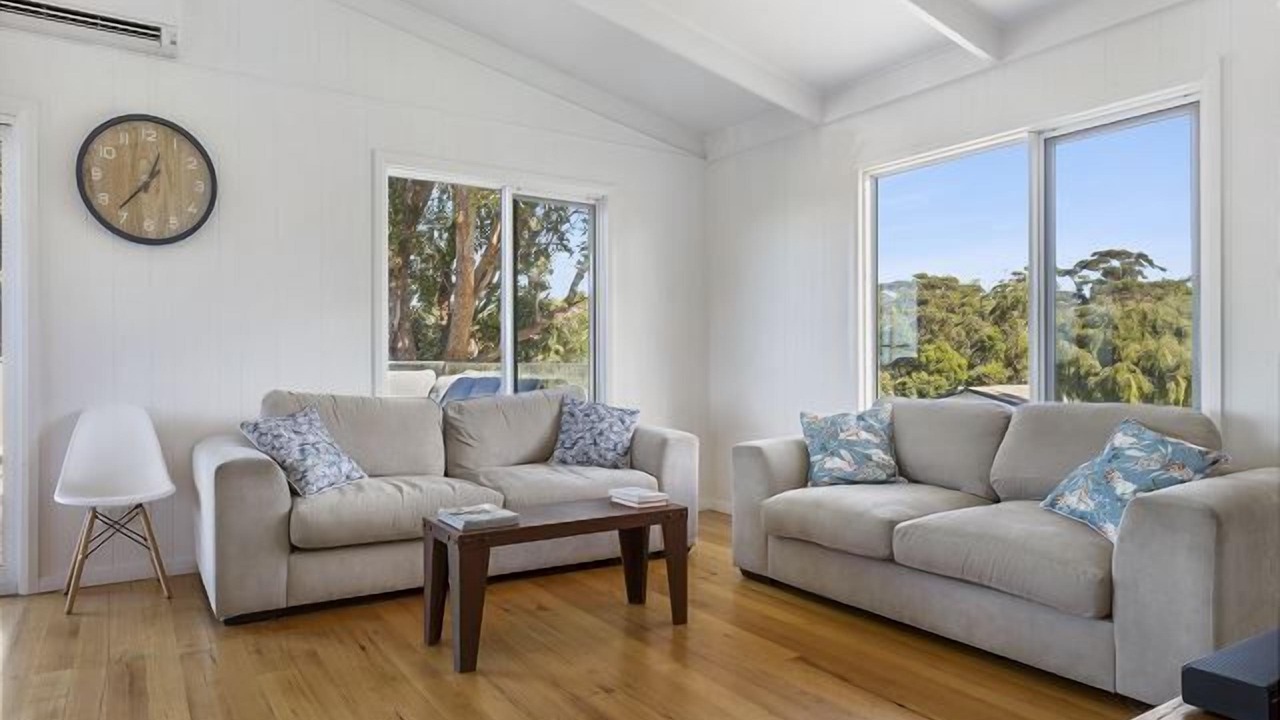 Photo of Livingroom in Lake Tyers Beach