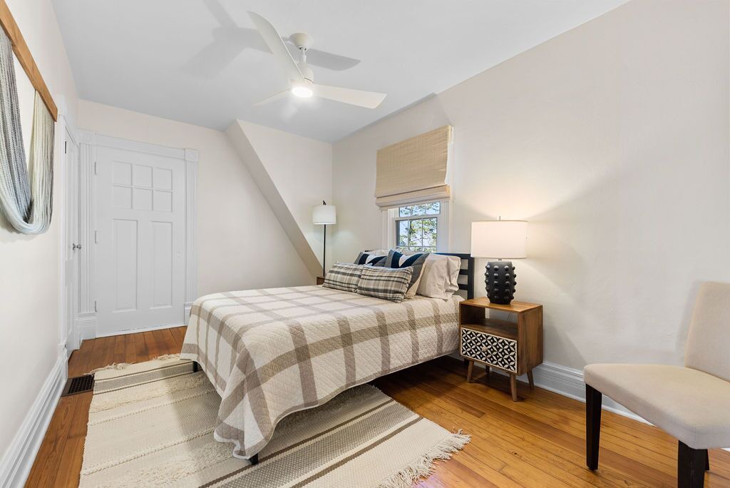 Photo of Bedroom in Michigan City